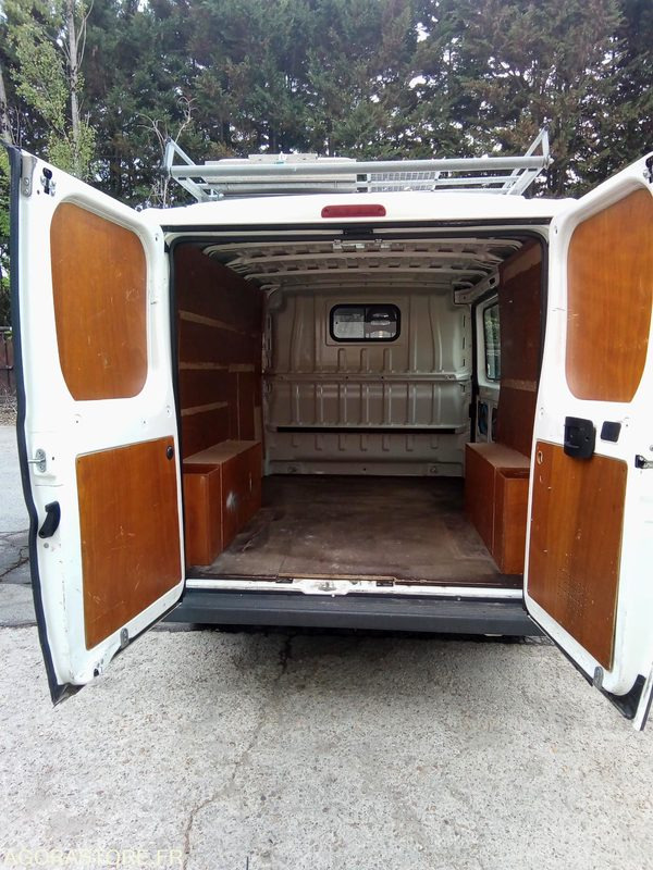 Citroen jumper 2,2 HDi 100 l1h1 77540 kms garanties HS Non ROULANT - Furgone chiuso: foto 3 Citroen jumper 2,2 HDi 100 l1h1 77540 kms garanties HS Non ROULANT - Furgone chiuso: foto 3