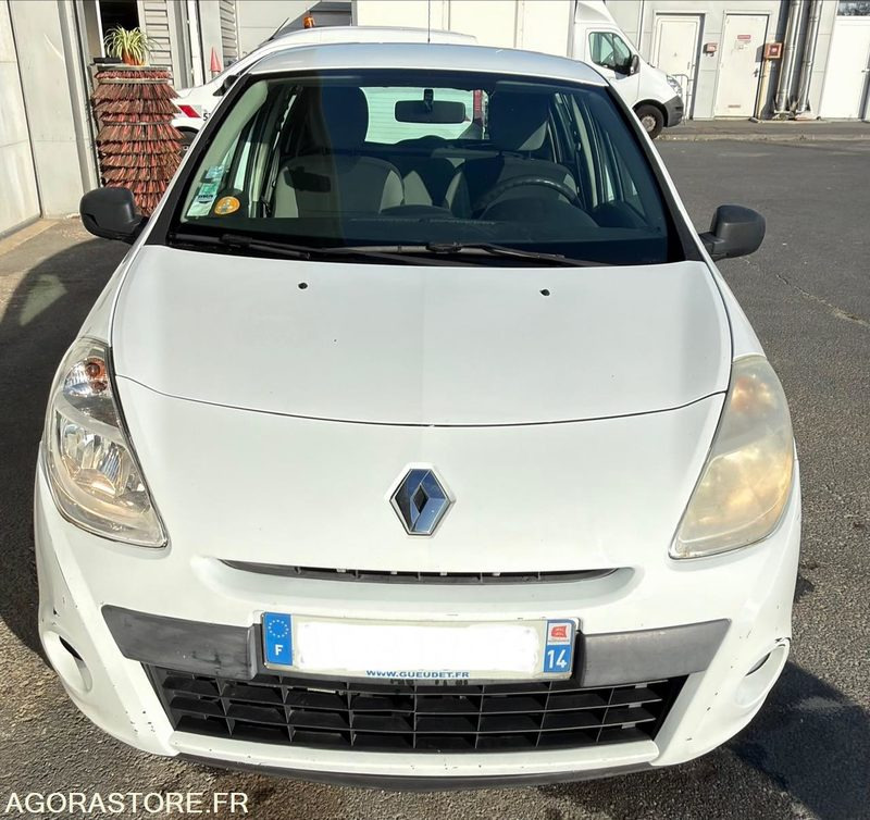 Clio III - Autovettura: foto 5 Clio III - Autovettura: foto 5