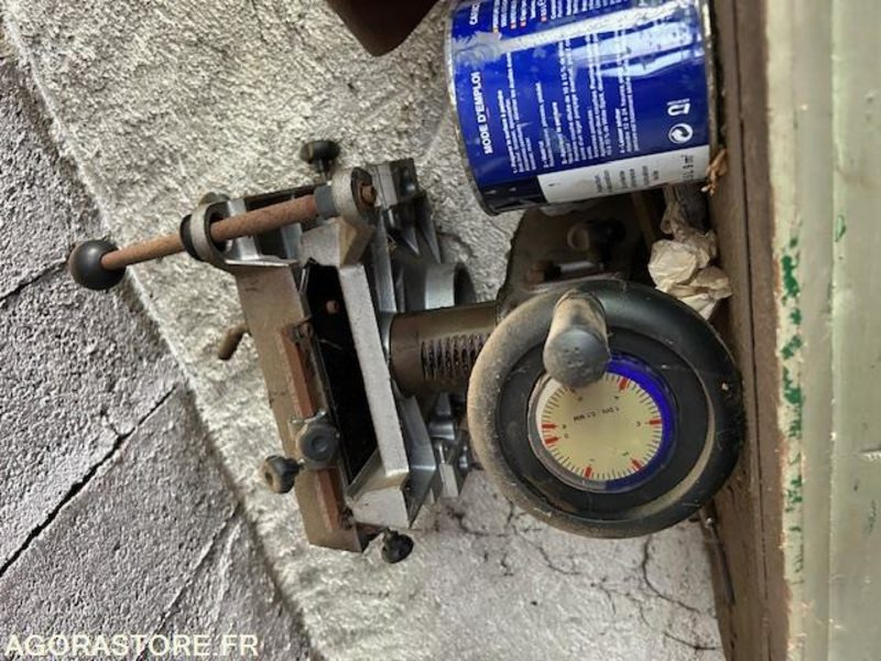 Combiné de menuisier C310e LUREM (380V) - avec outils et fraise de toupie - Attrezzo/ Attrezzature: foto 3 Combiné de menuisier C310e LUREM (380V) - avec outils et fraise de toupie - Attrezzo/ Attrezzature: foto 3