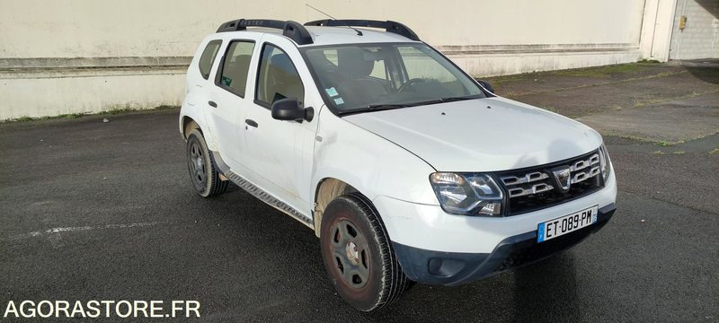 DACIA DUSTER - Autovettura: foto 2 DACIA DUSTER - Autovettura: foto 2
