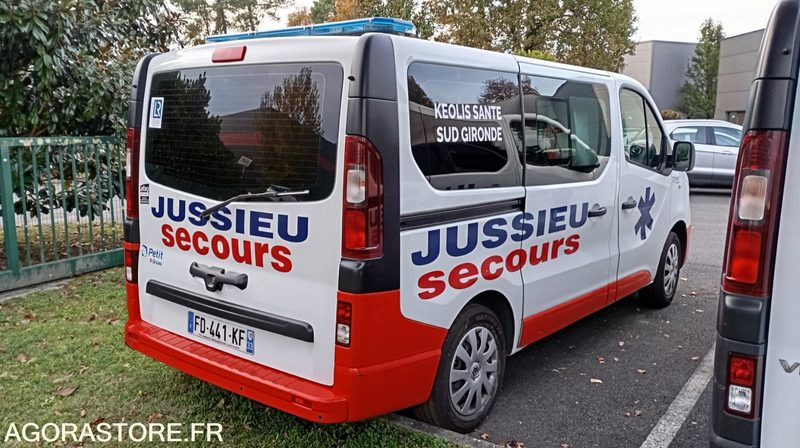 FD-441-KF - "PP"- Non Roulant - RENAULT TRAFIC - VASP - 318 629 Kms - Ambulanza: foto 2 FD-441-KF - "PP"- Non Roulant - RENAULT TRAFIC - VASP - 318 629 Kms - Ambulanza: foto 2