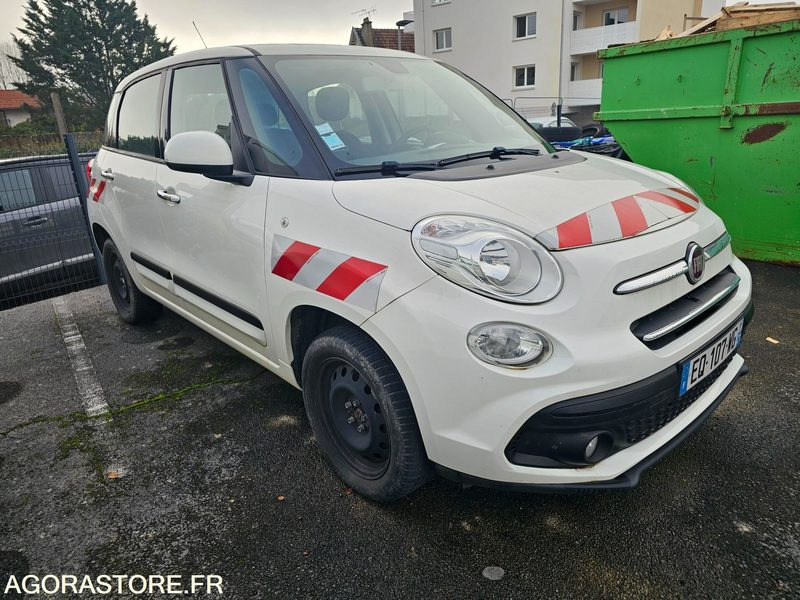 FIAT 500L - 2017 - 61263km - EQ107WG - Autovettura: foto 2 FIAT 500L - 2017 - 61263km - EQ107WG - Autovettura: foto 2