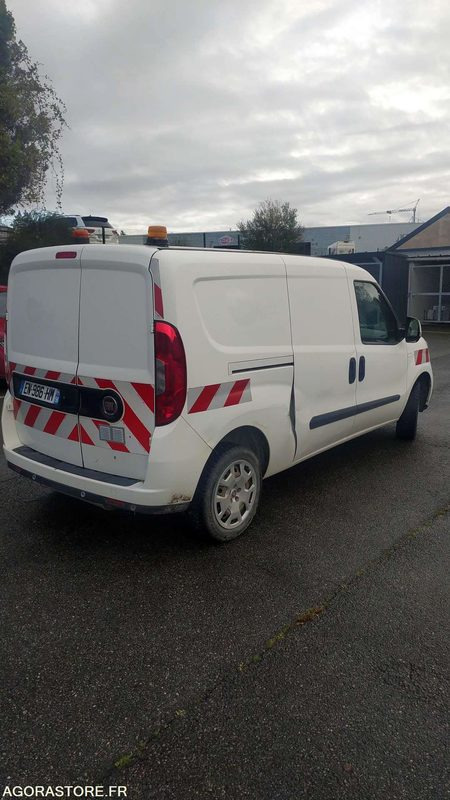 FIAT DOBLO - 2017 - 110593KM - EN986HM - Furgoncino: foto 3 FIAT DOBLO - 2017 - 110593KM - EN986HM - Furgoncino: foto 3