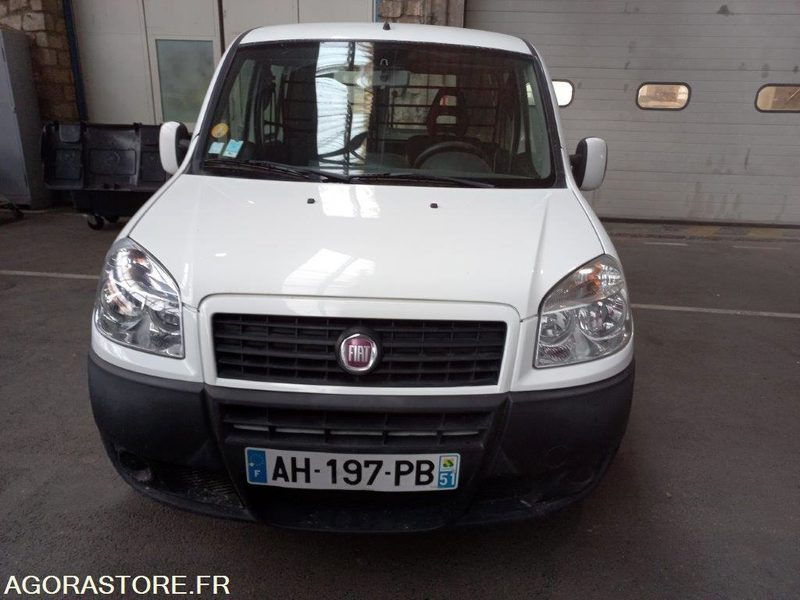 FIAT DOBLO AH-197-PB - Furgoncino: foto 1 FIAT DOBLO AH-197-PB - Furgoncino: foto 1