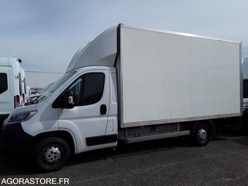 FIAT DUCATO CHASSIS CABINE- 2019- 75279KM - Furgone chiuso: foto 2 FIAT DUCATO CHASSIS CABINE- 2019- 75279KM - Furgone chiuso: foto 2