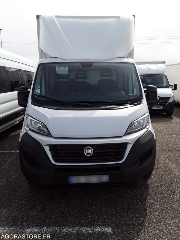 FIAT DUCATO CHASSIS CABINE- 2019- 75279KM - Furgone chiuso: foto 3 FIAT DUCATO CHASSIS CABINE- 2019- 75279KM - Furgone chiuso: foto 3