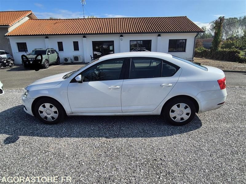 FJ-454-NP - Roulant - SKODA OCTAVIA - VP - 356 670 Kms - Autovettura: foto 2 FJ-454-NP - Roulant - SKODA OCTAVIA - VP - 356 670 Kms - Autovettura: foto 2