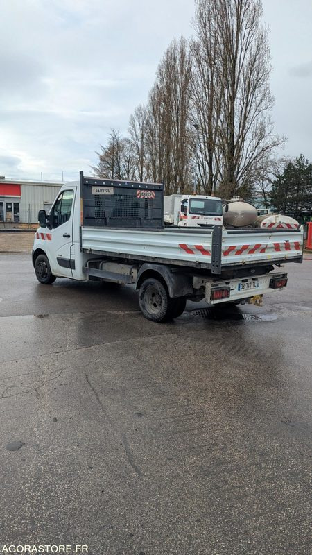 FOURGON RENAULT MASTER BENNE -3 Places - 2013 / 215084Km (M20320) - Furgone chiuso: foto 4 FOURGON RENAULT MASTER BENNE -3 Places - 2013 / 215084Km (M20320) - Furgone chiuso: foto 4