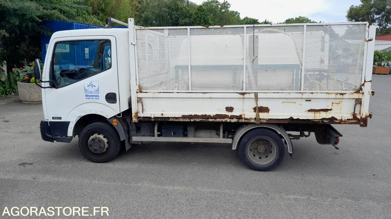 NISSAN CABSTAR DE 2007 AVEC PLATEAU 84220 KLM AVEC CONTREVISITE - Furgone: foto 3 NISSAN CABSTAR DE 2007 AVEC PLATEAU 84220 KLM AVEC CONTREVISITE - Furgone: foto 3
