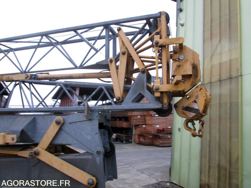 GRUE - POTAIN HD 10 A - TRES BON ETAT - Gru a torre: foto 3 GRUE - POTAIN HD 10 A - TRES BON ETAT - Gru a torre: foto 3