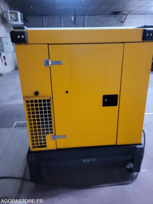 Groupe électrogène pramac grw22 - Gruppo elettrogeno: foto 4 Groupe électrogène pramac grw22 - Gruppo elettrogeno: foto 4