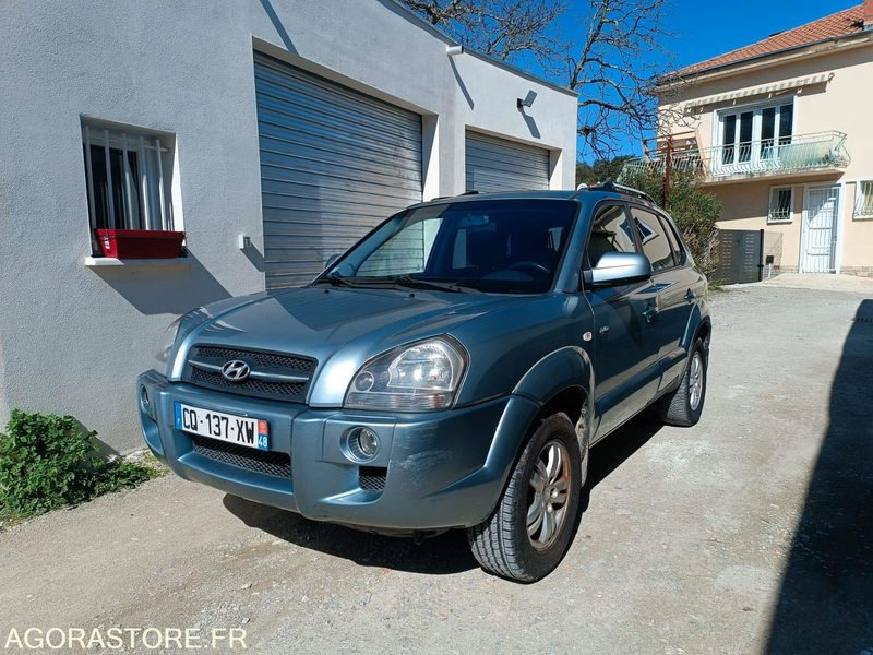 HYUNDAI TUCSON - 2007 - 224500KMS - SUV/ Fuoristrada: foto 1 HYUNDAI TUCSON - 2007 - 224500KMS - SUV/ Fuoristrada: foto 1