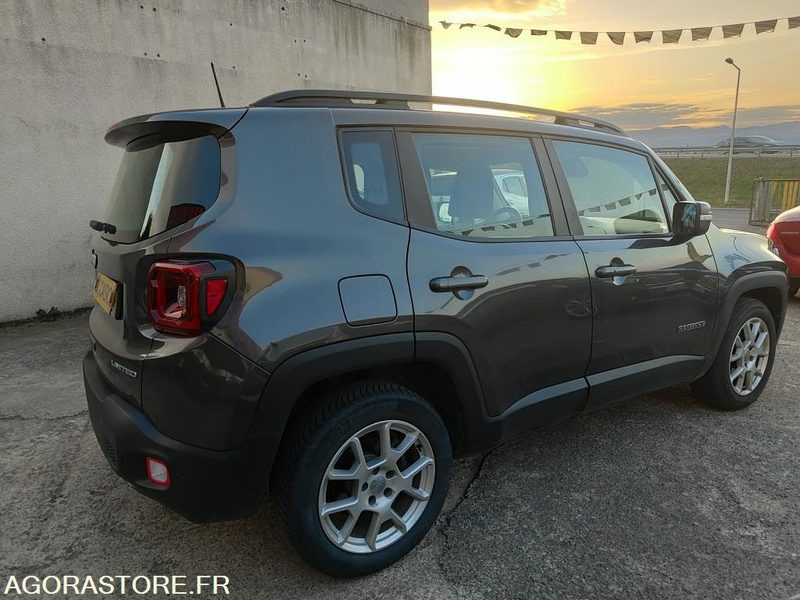 JEEP RENEGADE - SUV/ Fuoristrada: foto 5 JEEP RENEGADE - SUV/ Fuoristrada: foto 5