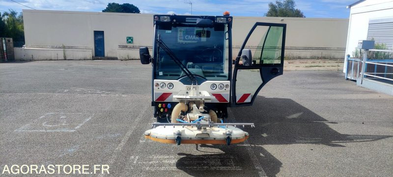 LAVEUSE CMAR - Spazzatrice stradale: foto 1 LAVEUSE CMAR - Spazzatrice stradale: foto 1