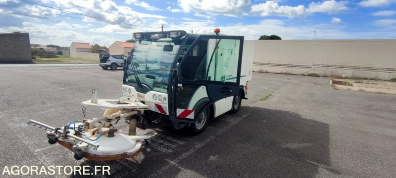 LAVEUSE CMAR - Spazzatrice stradale: foto 3 LAVEUSE CMAR - Spazzatrice stradale: foto 3