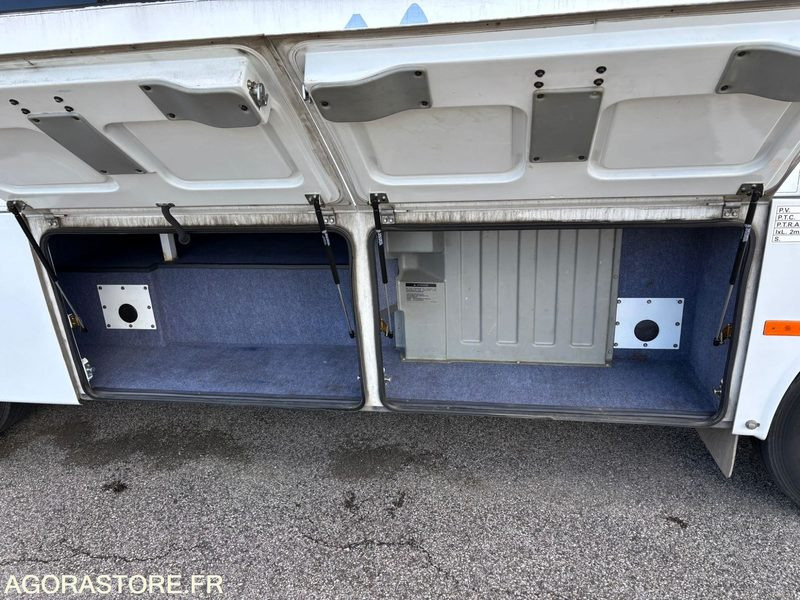 Lot de 3 minibus Mercedes mago et otokar navigo - Minibus, Pulmino: foto 2 Lot de 3 minibus Mercedes mago et otokar navigo - Minibus, Pulmino: foto 2