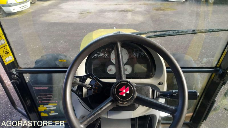 MASSEY FERGUSSON - 2013 - 9161kms - Trattore: foto 3 MASSEY FERGUSSON - 2013 - 9161kms - Trattore: foto 3