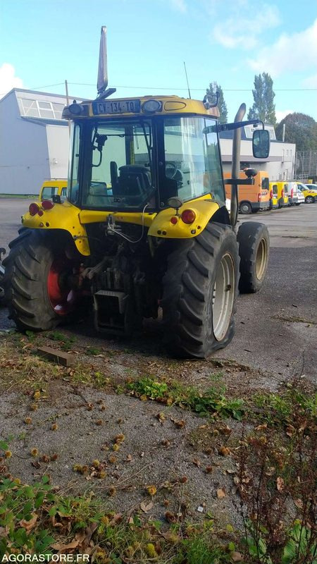 MASSEY FERGUSSON - 2013 - 9161kms - Trattore: foto 2 MASSEY FERGUSSON - 2013 - 9161kms - Trattore: foto 2