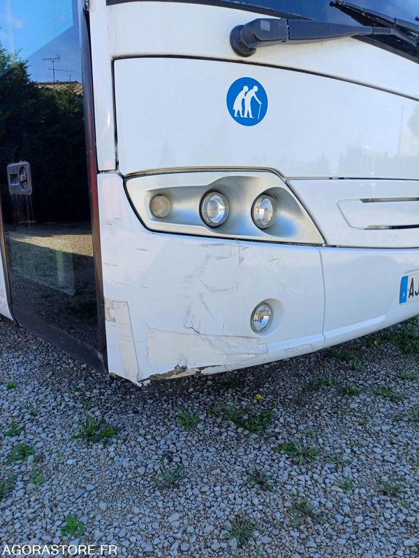 MERCEDES BENZ INTOURO 21889 (6110) MEC 30/12/2009 292975 KM AJ-755-CX - Scuolabus: foto 2 MERCEDES BENZ INTOURO 21889 (6110) MEC 30/12/2009 292975 KM AJ-755-CX - Scuolabus: foto 2