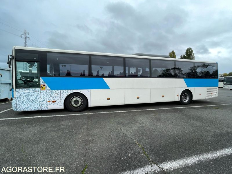 MERCEDES INTOURO 13m N°093019 - Scuolabus: foto 1 MERCEDES INTOURO 13m N°093019 - Scuolabus: foto 1