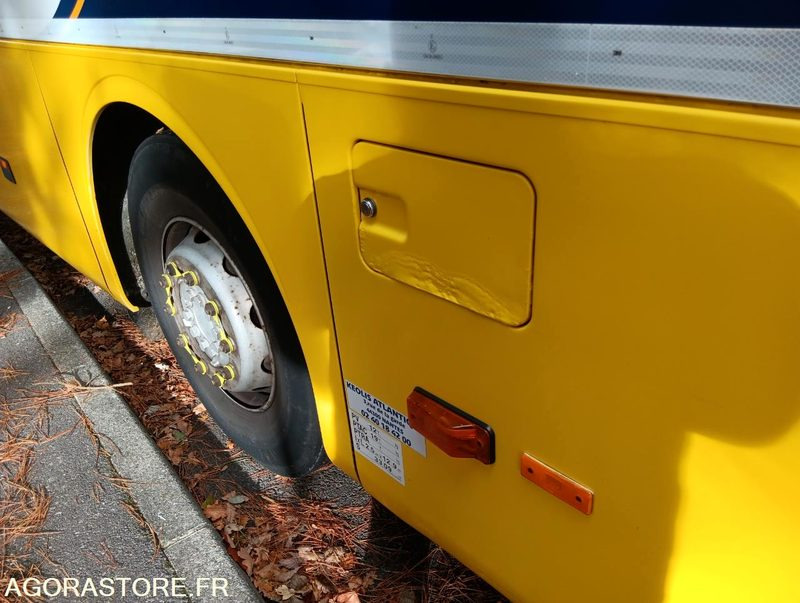 MERCEDES INTOURO N°093084 - Scuolabus: foto 5 MERCEDES INTOURO N°093084 - Scuolabus: foto 5