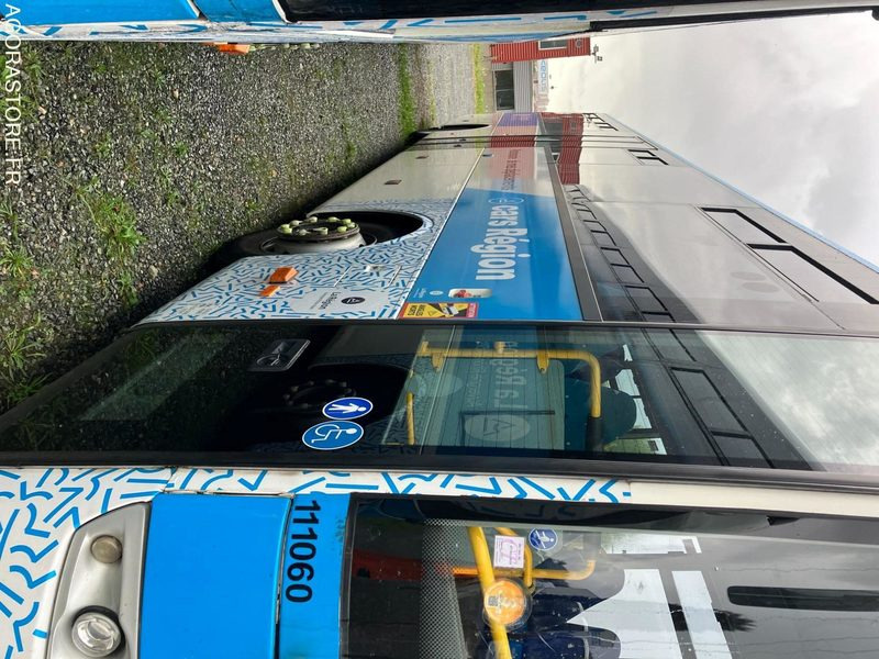 MERCEDES INTOURO N°111060 - Minibus, Pulmino: foto 2 MERCEDES INTOURO N°111060 - Minibus, Pulmino: foto 2