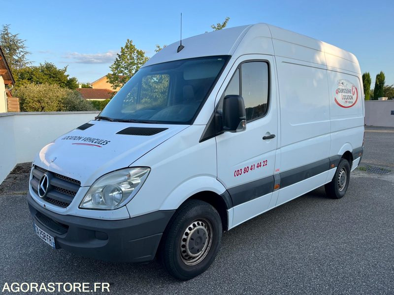 MERCEDES SPRINTER - 2007 / 182 000 KM - Furgone chiuso: foto 1 MERCEDES SPRINTER - 2007 / 182 000 KM - Furgone chiuso: foto 1