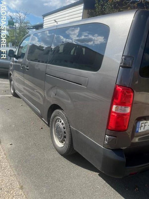 MINIBUS CITROEN JUMPY SPACETOURER 1.5L BHDI - 4 portes - 2019 - 182 000km - Minibus, Pulmino: foto 3 MINIBUS CITROEN JUMPY SPACETOURER 1.5L BHDI - 4 portes - 2019 - 182 000km - Minibus, Pulmino: foto 3
