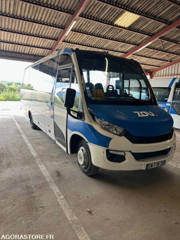 MINICARS IVECO BUS DAILY TOURYS 25396 MEC 2017 KM 277000 EN-178-ZE - Minibus, Pulmino: foto 2 MINICARS IVECO BUS DAILY TOURYS 25396 MEC 2017 KM 277000 EN-178-ZE - Minibus, Pulmino: foto 2