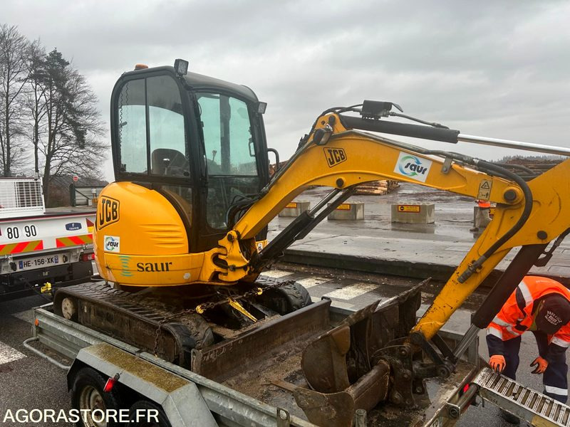 MINIPELLE JCB 2T8 4380H + REMORQUE 3T5 YSM + GODETS + BRH 240KG - Miniescavatore: foto 3 MINIPELLE JCB 2T8 4380H + REMORQUE 3T5 YSM + GODETS + BRH 240KG - Miniescavatore: foto 3