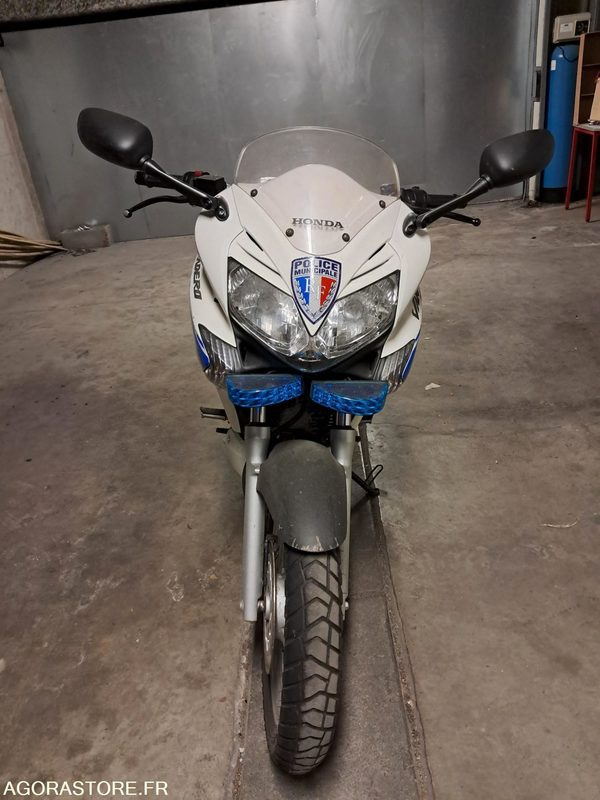 MOTO HONDA VARADERO 125 - Motocicletta: foto 3 MOTO HONDA VARADERO 125 - Motocicletta: foto 3
