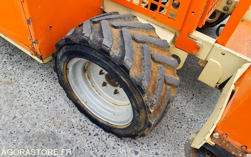 Nacelle DIESEL JLG 260MRT - Piattaforma aerea: foto 4 Nacelle DIESEL JLG 260MRT - Piattaforma aerea: foto 4