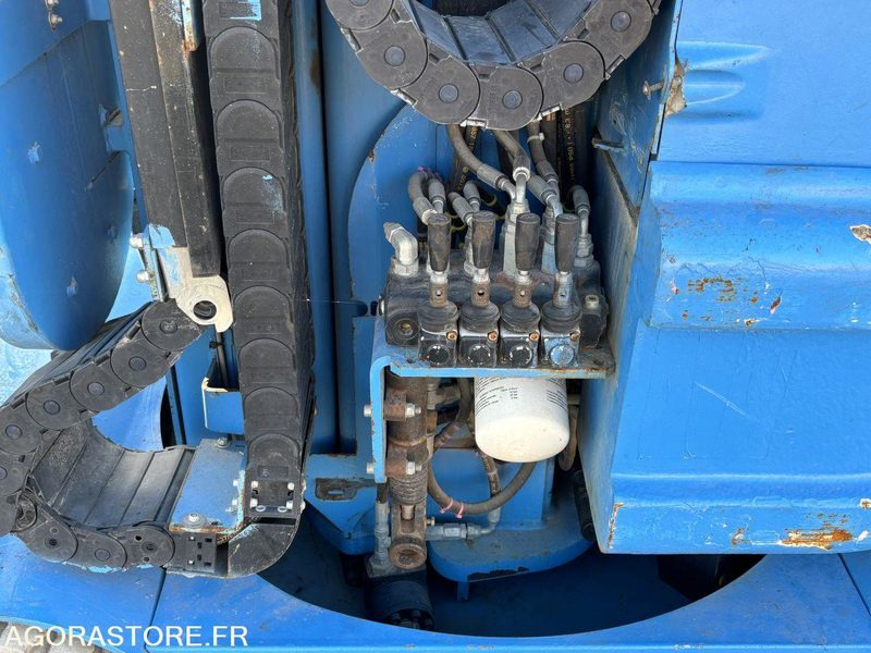 Nacelle TOUCAN ATN 1000R mât vertical Electrique 10 m - Piattaforma aerea: foto 4 Nacelle TOUCAN ATN 1000R mât vertical Electrique 10 m - Piattaforma aerea: foto 4
