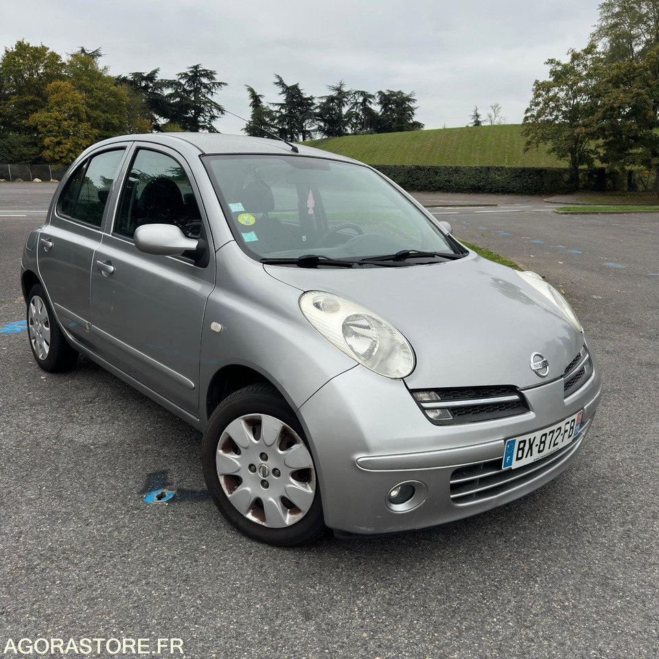 Nissan micra 1.2i - Autovettura: foto 1 Nissan micra 1.2i - Autovettura: foto 1