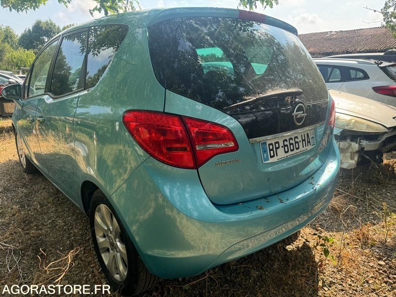 OPEL MERIVA 1.7 CDTI 110 CV - Autovettura: foto 2 OPEL MERIVA 1.7 CDTI 110 CV - Autovettura: foto 2