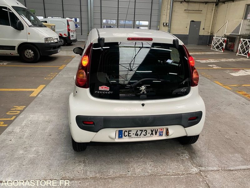 PEUGEOT 107 - Autovettura: foto 1 PEUGEOT 107 - Autovettura: foto 1