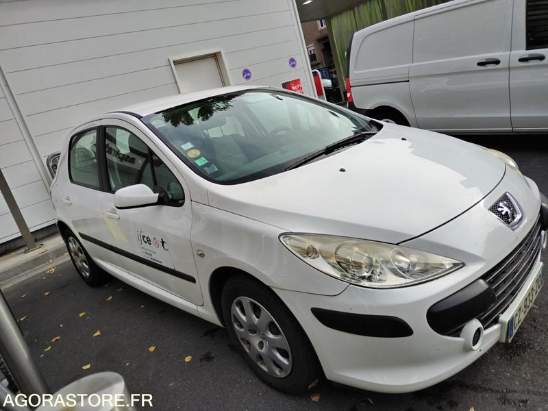 PEUGEOT 307 - 1.6 Diésel 190 285 KM - MONTREUIL (93) - Autovettura: foto 4 PEUGEOT 307 - 1.6 Diésel 190 285 KM - MONTREUIL (93) - Autovettura: foto 4