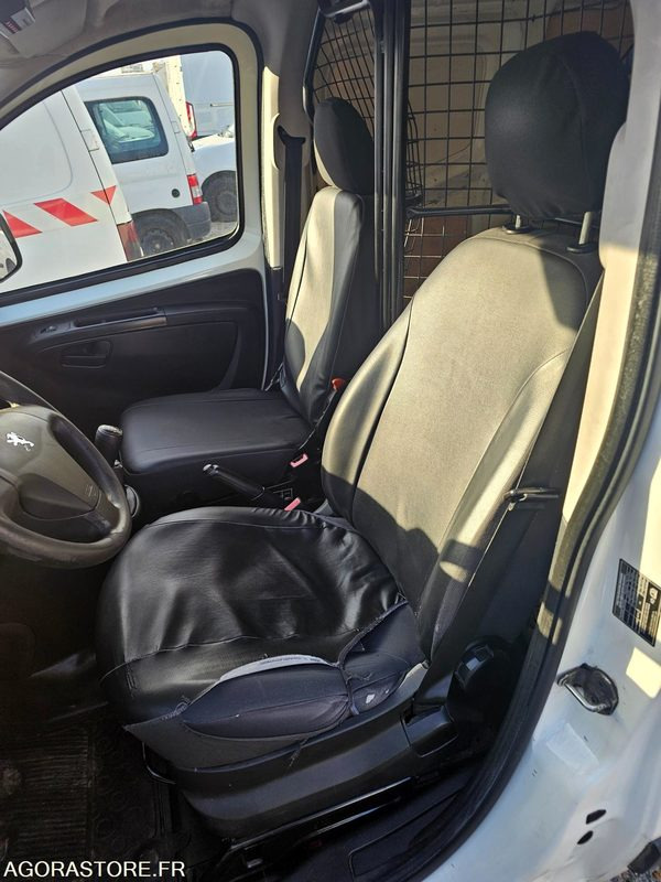 PEUGEOT BIPPER - 2015 - 304754KM - DT882QH - Furgoncino: foto 5 PEUGEOT BIPPER - 2015 - 304754KM - DT882QH - Furgoncino: foto 5