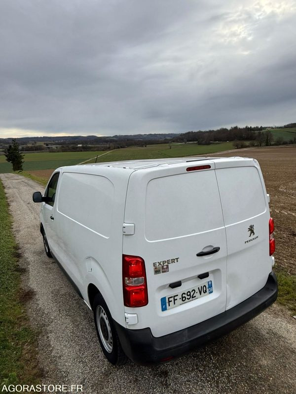 PEUGEOT EXPERT 2L HDI 122CH ANNÉE 2019 PREMIERE MAIN - Furgoncino: foto 4 PEUGEOT EXPERT 2L HDI 122CH ANNÉE 2019 PREMIERE MAIN - Furgoncino: foto 4