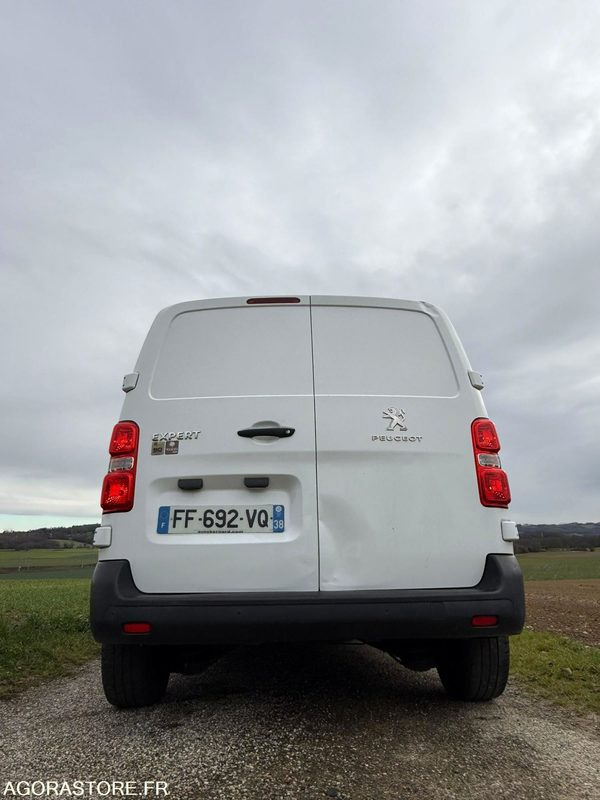 PEUGEOT EXPERT 2L HDI 122CH ANNÉE 2019 PREMIERE MAIN - Furgoncino: foto 5 PEUGEOT EXPERT 2L HDI 122CH ANNÉE 2019 PREMIERE MAIN - Furgoncino: foto 5