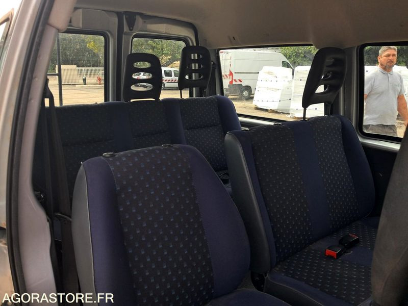 PEUGEOT EXPERT COMBI 8 PLACES - Minibus, Pulmino: foto 5 PEUGEOT EXPERT COMBI 8 PLACES - Minibus, Pulmino: foto 5
