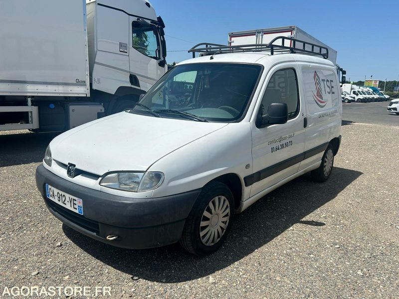 PEUGEOT PARTNER 1.9D 69CV 1999 273780KMS - Furgoncino: foto 1 PEUGEOT PARTNER 1.9D 69CV 1999 273780KMS - Furgoncino: foto 1