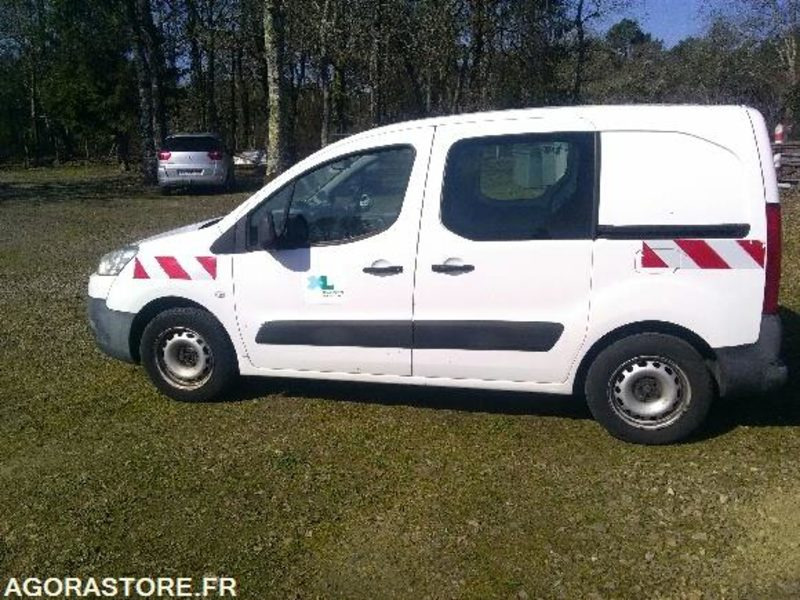 PEUGEOT Partner - 218886km - 2010 - Furgoncino: foto 1 PEUGEOT Partner - 218886km - 2010 - Furgoncino: foto 1