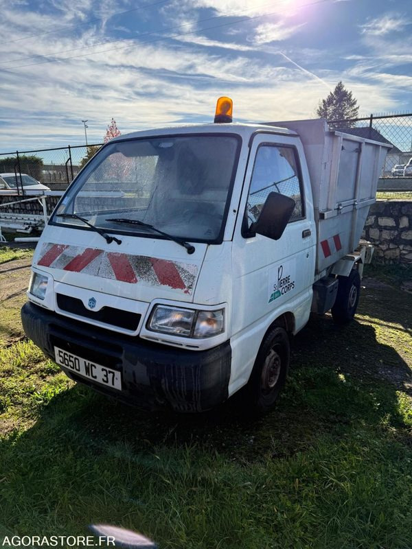PIAGGIO PORTER - Furgone ribaltabile: foto 2 PIAGGIO PORTER - Furgone ribaltabile: foto 2
