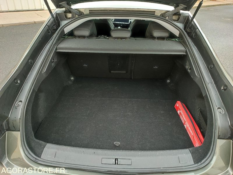 Peugeot 508 HDI ALLURE 160 CV EAT8 - Autovettura: foto 4 Peugeot 508 HDI ALLURE 160 CV EAT8 - Autovettura: foto 4