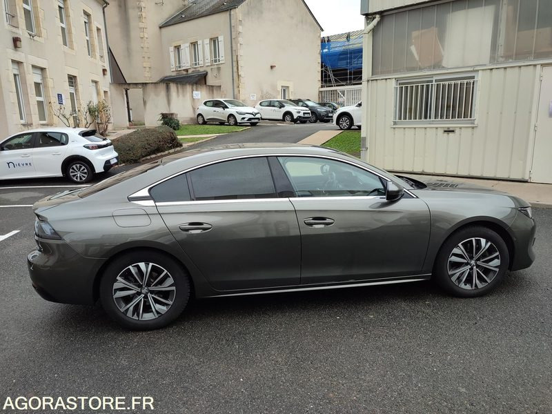 Peugeot 508 HDI ALLURE 160 CV EAT8 - Autovettura: foto 1 Peugeot 508 HDI ALLURE 160 CV EAT8 - Autovettura: foto 1