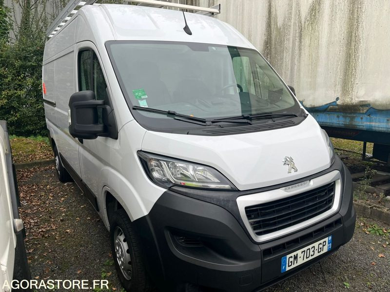 Peugeot Boxer 165CV L2H2 avec Hayon et Galerie - 2023 - 90000 Kms - Furgone chiuso: foto 3 Peugeot Boxer 165CV L2H2 avec Hayon et Galerie - 2023 - 90000 Kms - Furgone chiuso: foto 3