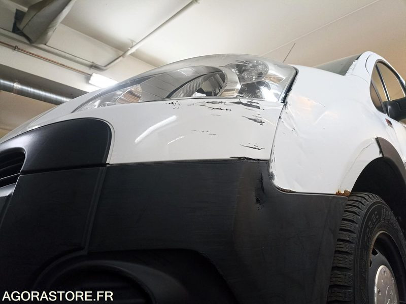 Peugeot Partner (pour pièces) - Furgoncino: foto 1 Peugeot Partner (pour pièces) - Furgoncino: foto 1