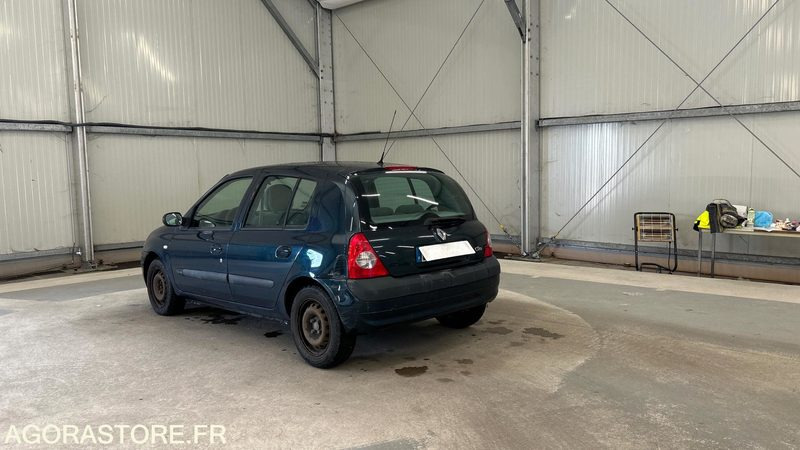 RENAULT-CLIO- 1.4-16V-EXTRÊME-ESSENCE-154073KMS - Autovettura: foto 3 RENAULT-CLIO- 1.4-16V-EXTRÊME-ESSENCE-154073KMS - Autovettura: foto 3