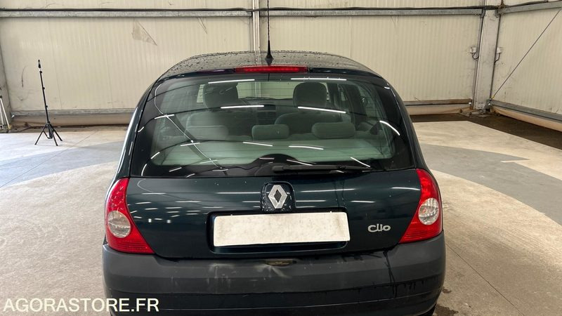 RENAULT-CLIO- 1.4-16V-EXTRÊME-ESSENCE-154073KMS - Autovettura: foto 5 RENAULT-CLIO- 1.4-16V-EXTRÊME-ESSENCE-154073KMS - Autovettura: foto 5